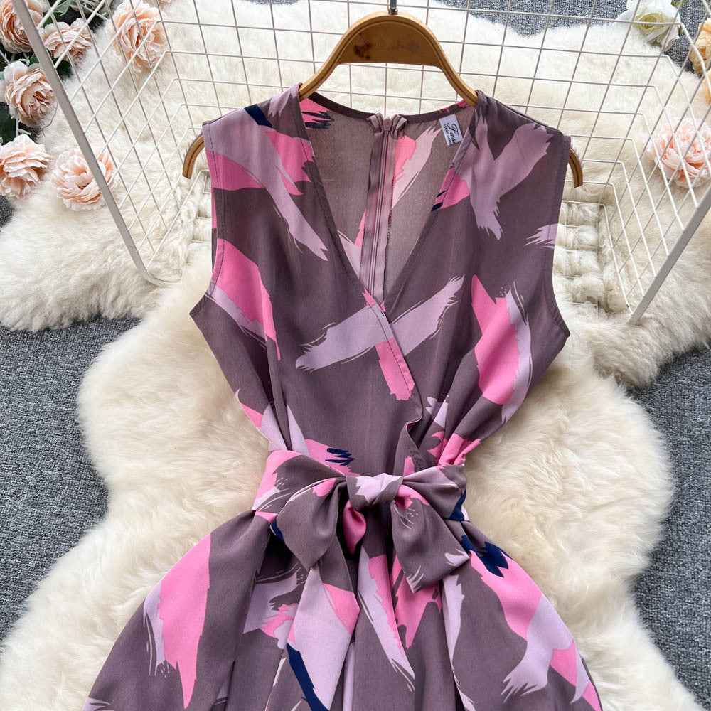 V-Neck High Waist Floral Print Wide Leg Jumpsuit - Loose Fit Women's Romper with Belt