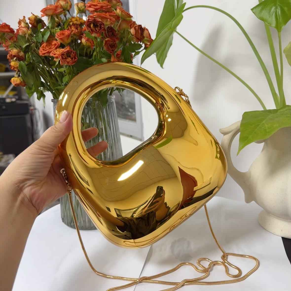 Small Cute Acrylic Clutch Purse - Versatile Chain Strap Evening Bag for Party & Dinner