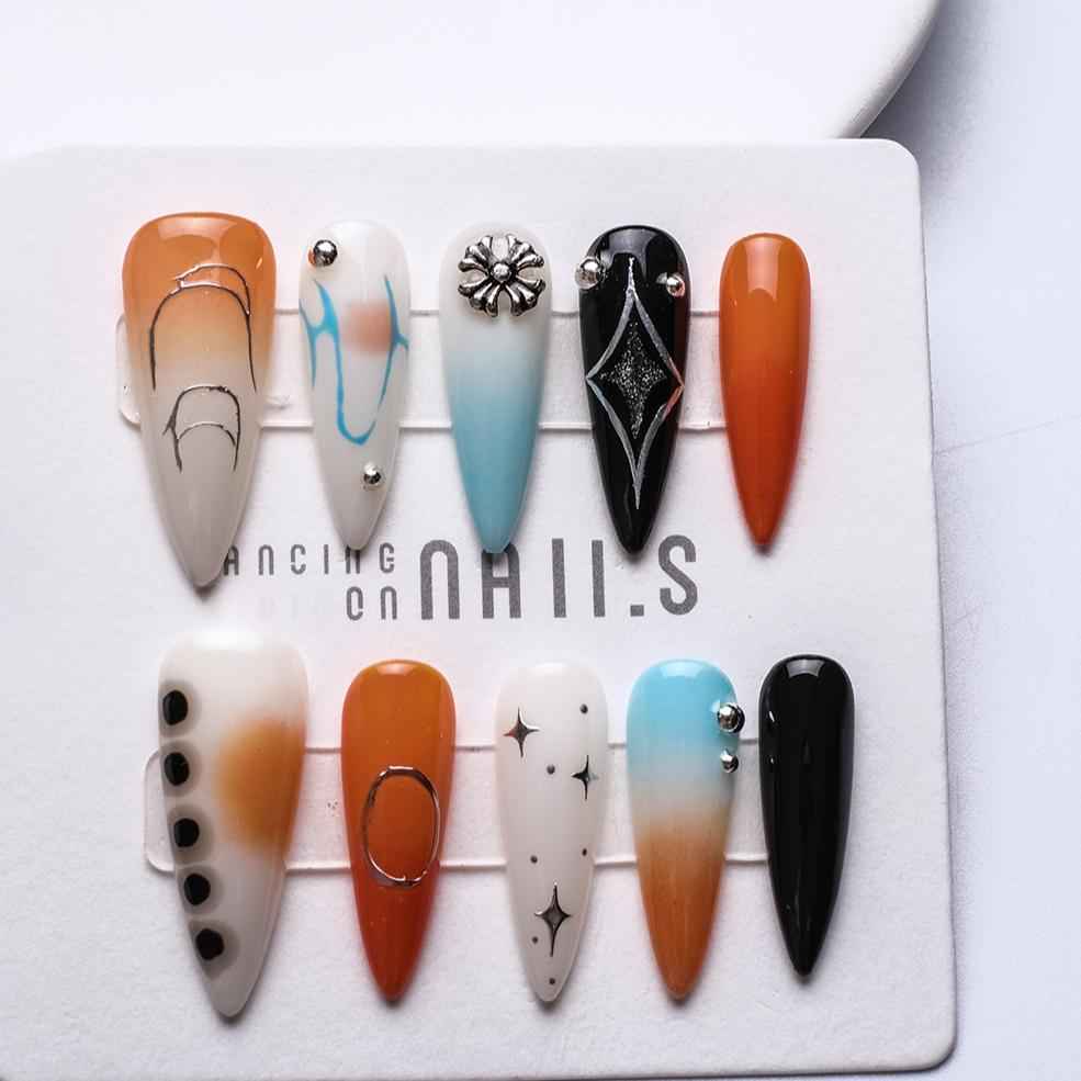 Handmade Reusable Press on Nails - Customizable False Nails for Nail Art Wear 1064