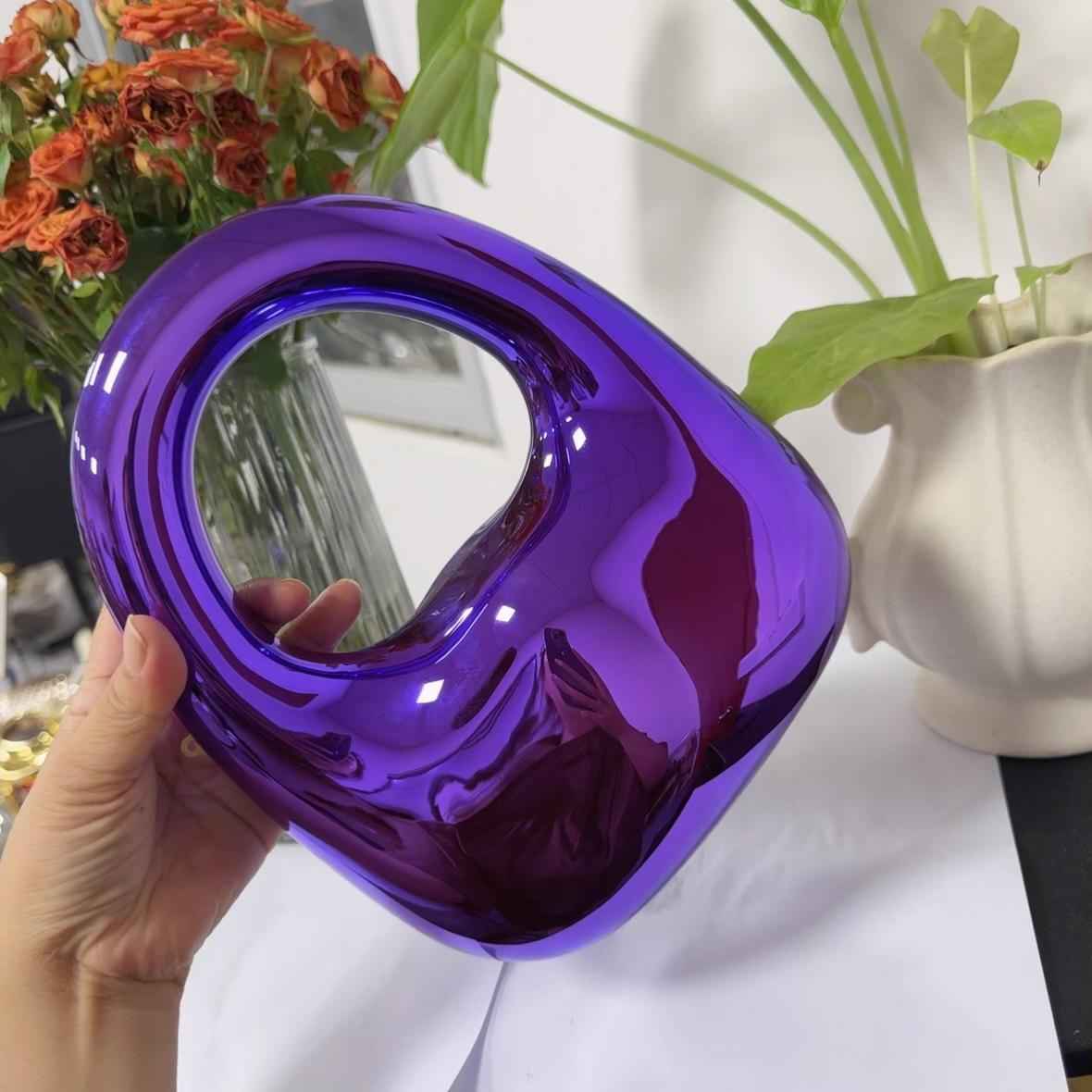 Small Cute Acrylic Clutch Purse - Versatile Chain Strap Evening Bag for Party & Dinner