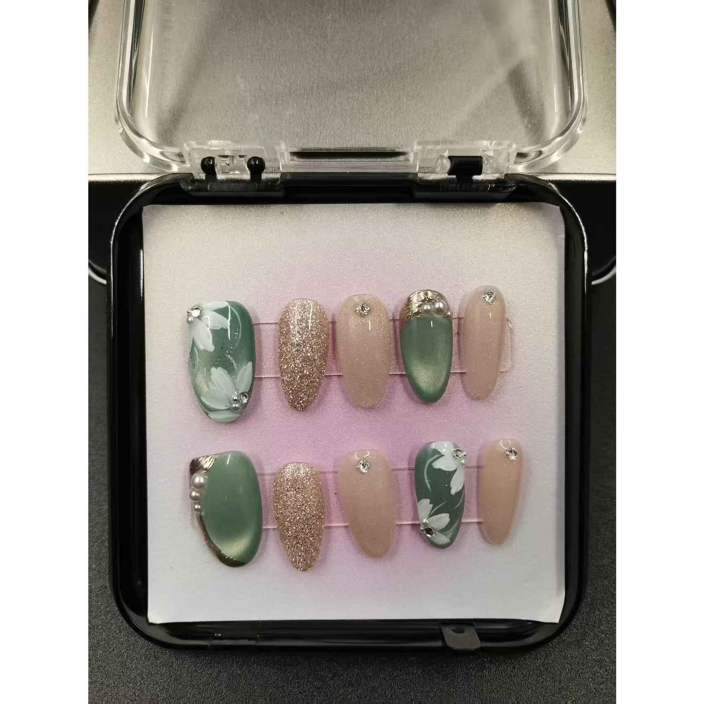 Handmade 3D Floral Press On Nails - Short Almond Glitter Gradient Shiny False Nails with Glue Kit 1050